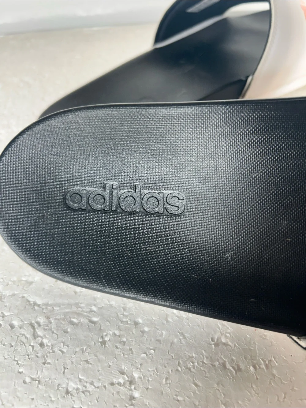 Adidas Mens SZ 13 White Slide Sandal Rainbow Logo Sporty Beach Sandal Poolside